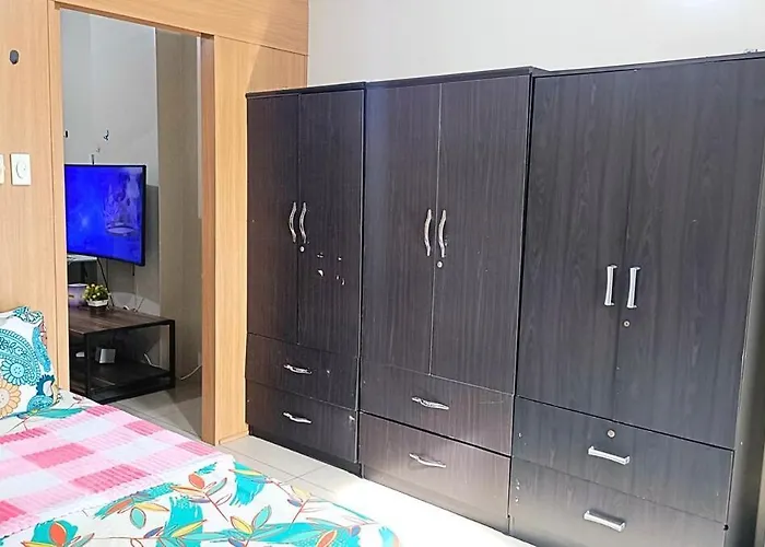 Spacious Simple One-bedroom At Shell Апартаменты Манила